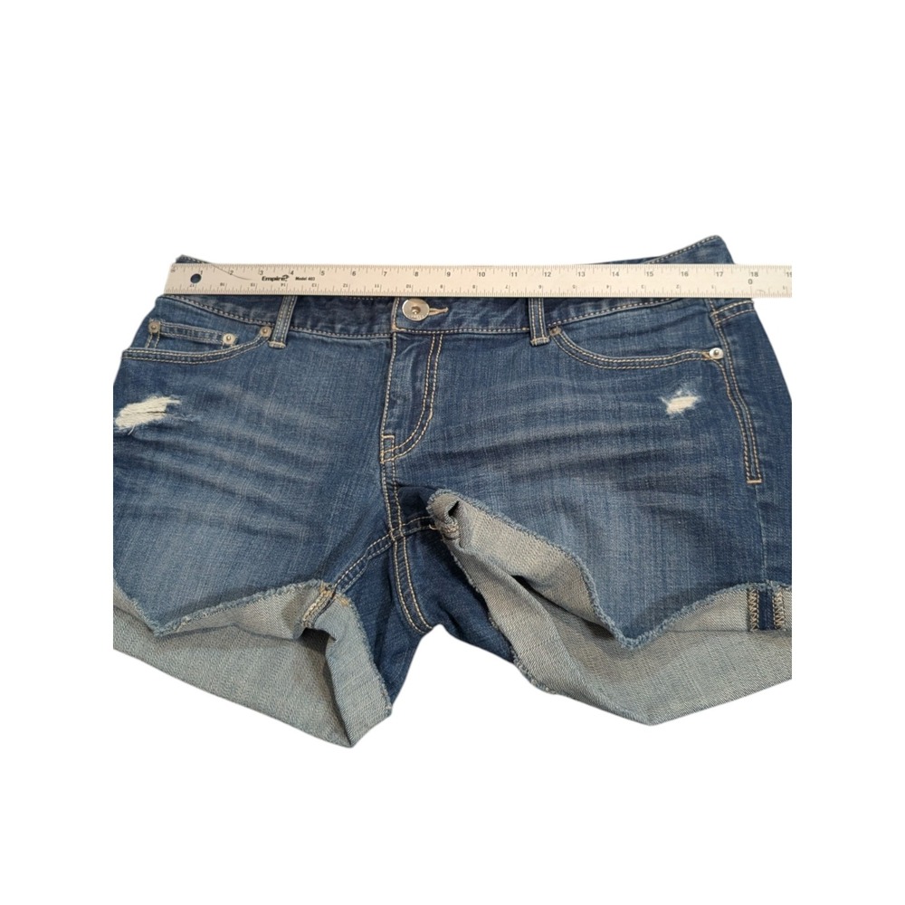 Express Denim Shorts Blue Low Rise Cuffed Distressed Embroidered Pockets Size 12 - Picture 6 of 7